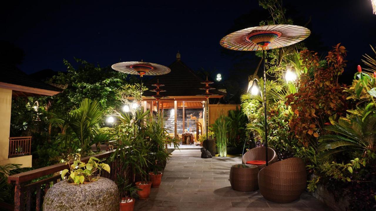 Gk Bali Resort Теґалаланґ Екстер'єр фото