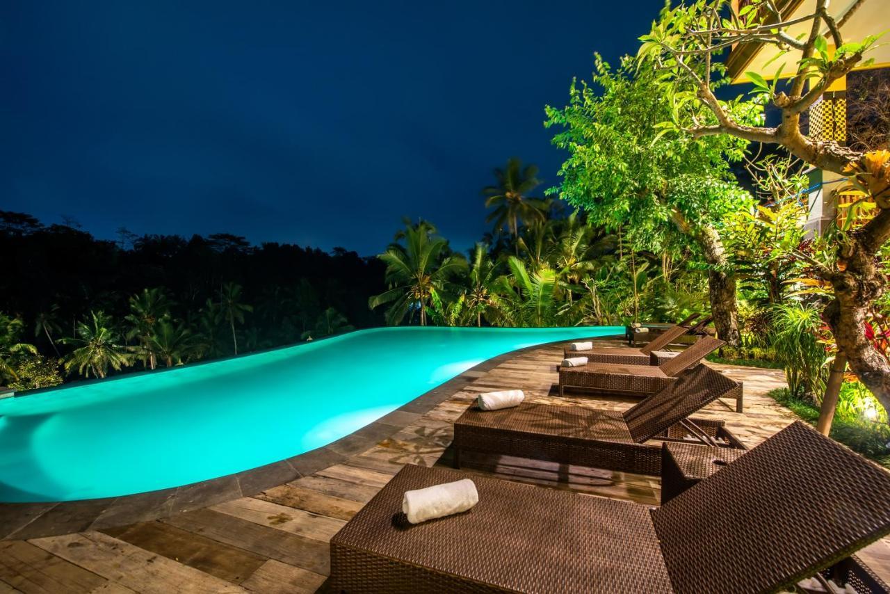 Gk Bali Resort Теґалаланґ Екстер'єр фото